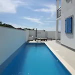 Villa Island Brac - Nerezisca